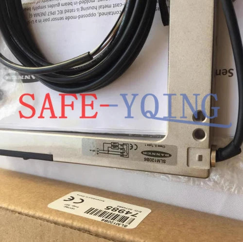 One Banner SLM120B6 Sensor New