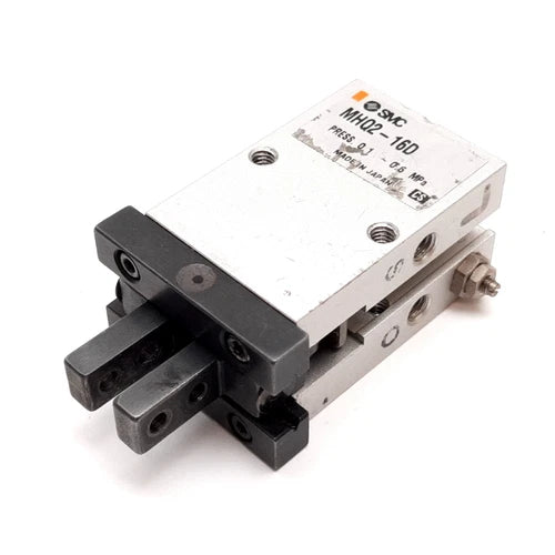 SMC MHQ2-16D Air Parallel Gripper Chuck, Bore: 16mm, Stroke: 6mm, Ports: M5x0.8