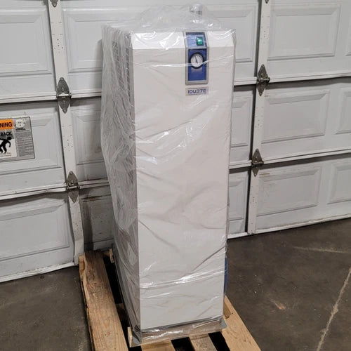 SMC IDU37E-23-L Refrigerated Air Dryer Aftercooler 230VAC 1-Ph 5-80¡ãC, 0.15-1MPa