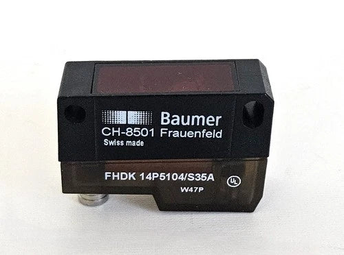 Baumer FHDK 14P5104/S35A Reflexions-Lichttaster mit Hintergrundausblendung