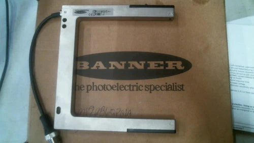 BANNER ENGINEERING SLM120B6QPMA SLOT SENSORS 10-30VDC -FREE SHIPPING