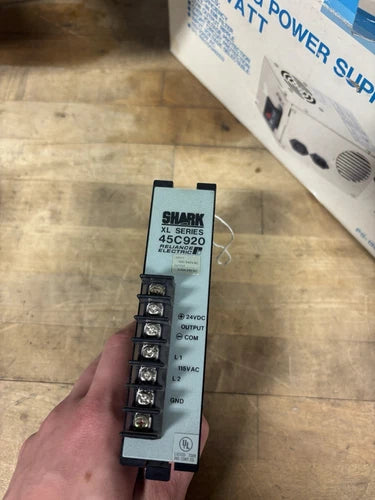 Reliance Electric 45C920 Power Supply Module, In 120-240VAC Out 24VDC 0.45A USED