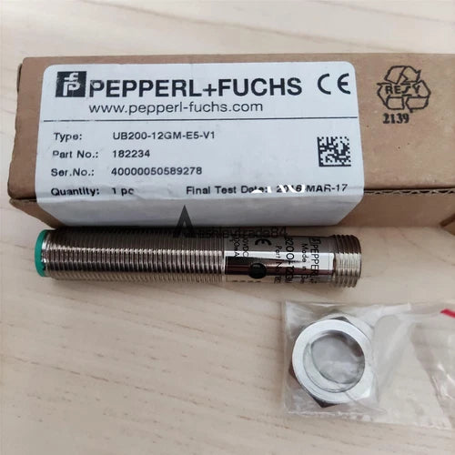 1PCS New Ultrasonic Sensor Pepperl+Fuchs UB200-12GM-E5-V1