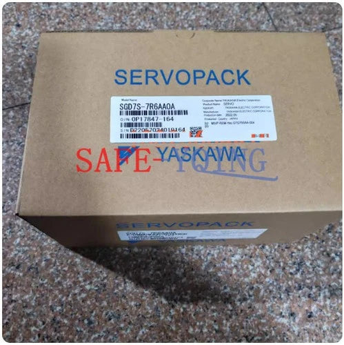 New 1PCS Yaskawa SGD7S-7R6AA0A Servo Drive In Box