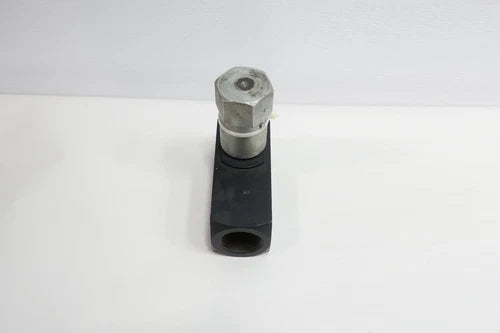 Parker F2000S-11BU Flow Control Valve 70gpm 3000psi 1-1/4in Npt