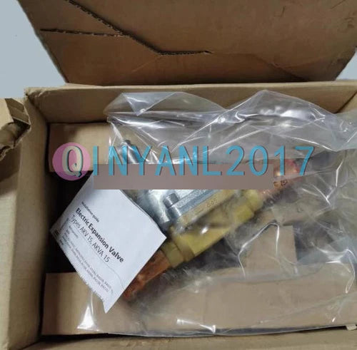 1PCS New Danfoss expansion valve AKV20-3NC 042H2024