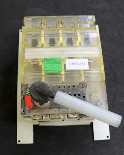 Moeller Power Isolator 250A Type N 94-250 Ue=690VAC 50/60Hz Iu=250A Uimp=8000V