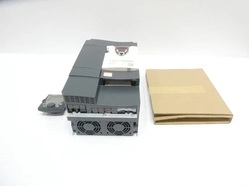 Schneider ATV71HD15N4 Ac Vfd Drive 20hp 0-480v-ac 380-480v-ac 0-599hz