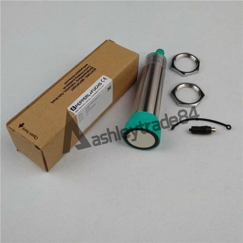 One New Pepperl+Fuchs UC4000-30GM-IUR2-V15 Ultrasonic Sensor