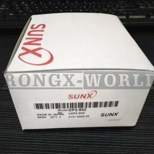 1PCS SUNX pressure sensor DP2-80Z NEW