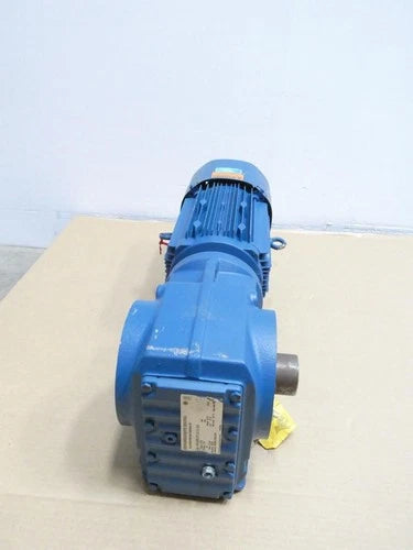 Sew Eurodrive KH67DRE100LC4BE5HR/TH Gearmotor 140rpm 3ph 5hp 230/460v-ac