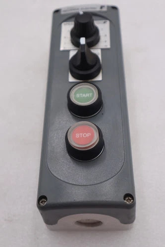 RELIANCE ELECTRIC START PUSH BUTTON STOCK #4097
Opens in a new window or tab