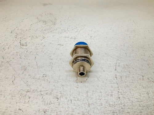 Wenglor IX350NM65VA3 Inductive Proximity Sensor 35 mm (TSC)