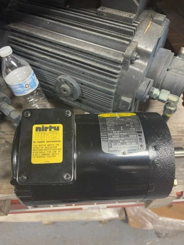 NEW NO BOX BALDOR VNEDM3554T DIRTY DUTY AC MOTOR 145TC-FR 1.5HP 1755RPM 50HZ