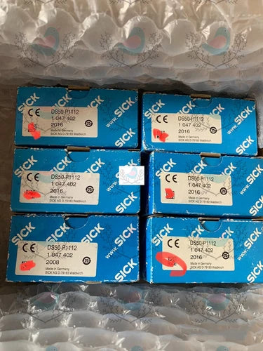 DS50-P1112 1047402 SICK Laser range sensor brand new Shipping DHL or FedEX