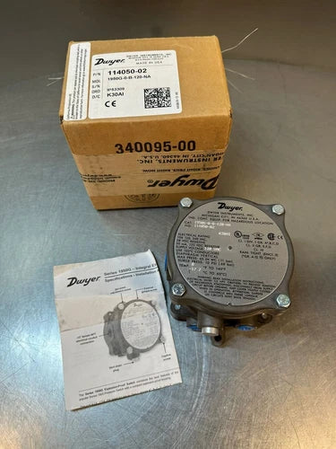 Dwyer 114050-02 Pressure Switch 1950G-0-B-120-NA (4D-19)