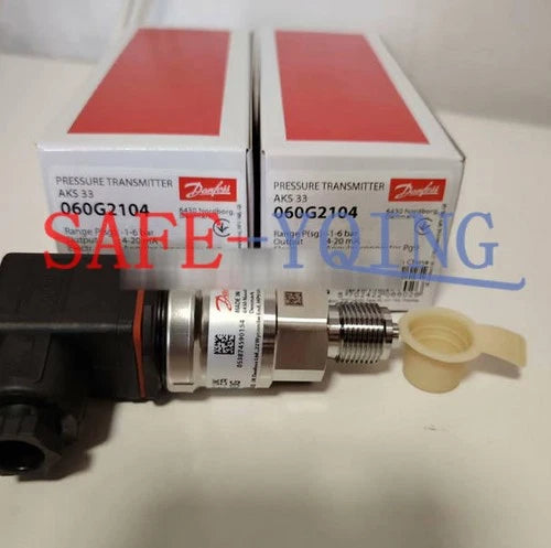 One NEW Danfoss AKS33 060G2104 pressure transmitter