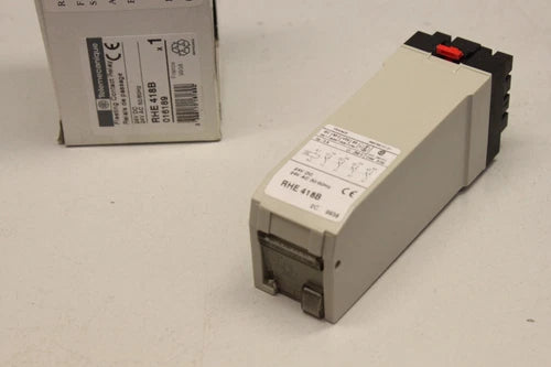 TELEMECANIQUE RHE 418B Fleeting Control Relay Durchgangsrelais RHE418B OVP