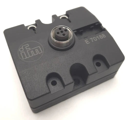 IFM Electronics E70188 PLC Cable Adapter,PAAS M12 5-Pin, 24V DC 4A Max