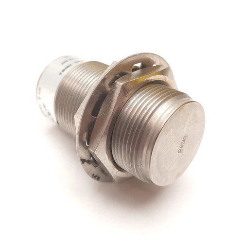 Allen Bradley 871TM-DH10NN30-D4 Inductive Proximity Sensor, 10mm, 10-30VDC, NPN