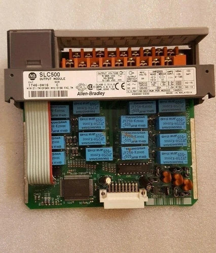 ALLEN BRADLEY SLC 500 1746-OW16 OUTPT MODULE(101)