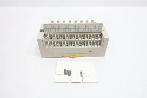 Omron GT1-ROP08 Relay Output Module 24v-dc 250v-ac