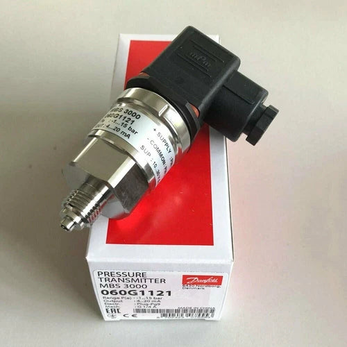 1PC New DANFOSS 060G1121 Pressure Transmitter