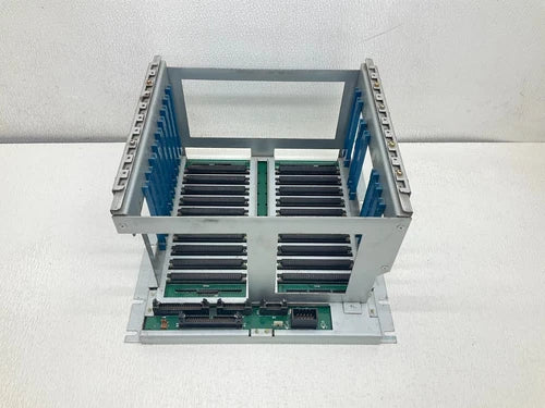 Rack de chassi Nachi Fujikoshi UM135 10 slots 11-03040892 (TSC)