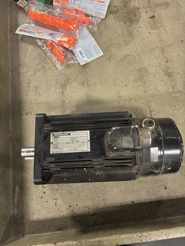 NEW NO BOX Indramat AC SERVO MOTOR MAC090A-0-RD-3-C/110-B-0/S001 S80