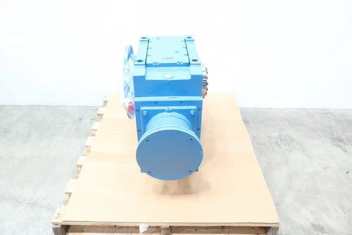 Lenze GKS14-3N SAK XG Right Angle Gear Reducer 156.522:1