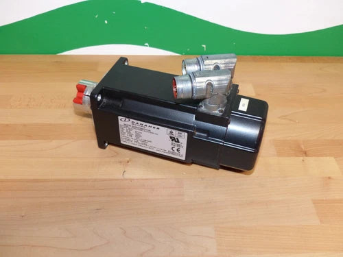 danaher motion akm42e-acc2r-00 used