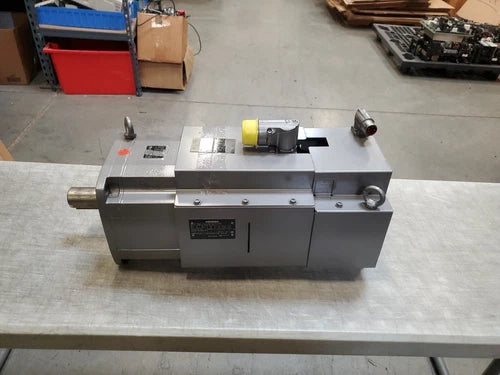 Siemens 1FT7108-5SC70-8BA0 SIMOTICS Servo Motor, 6000 MAX RPM, 39A.        1F-48