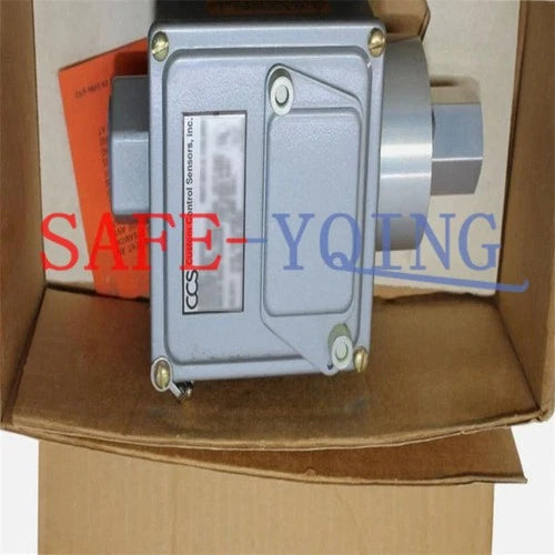 ONE NEW CCS 604PM21 Pressure switch