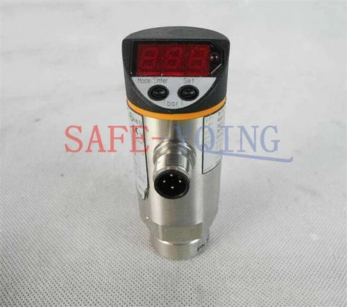 One New IFM Pressure Switch PN7094