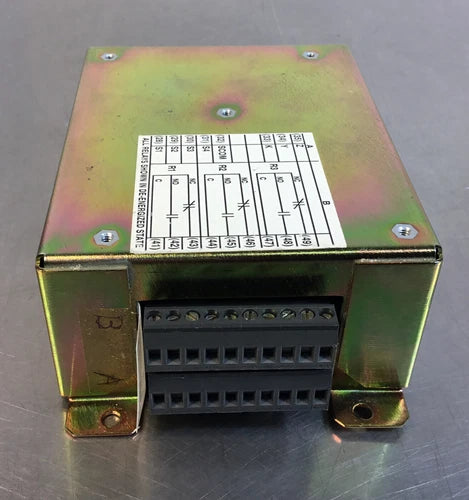 SQUARE D  3020 / IOM-44 POWERLOGIC I/O MODULE     4H