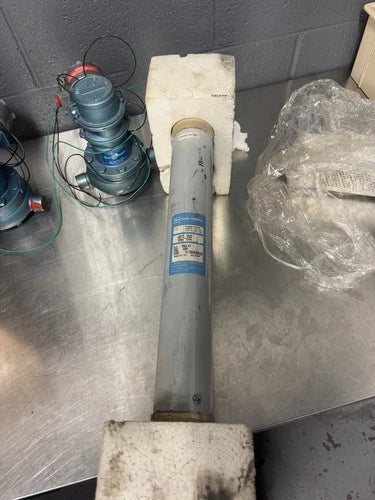 NEW NO BOX Eaton 15CLE-200E 200AMP FUSES 50/60 HZ 15.5 Max