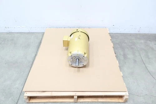 Baldor Reliance CEM3708T Super-e Motor 230/460v-ac 1165rpm 5hp 3ph 215tc