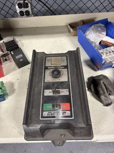 Reliance Electric 14C10 Minpak Plus VS Drive 3/4 Hp 115Vac 90Vdc 7.5 Amps USED