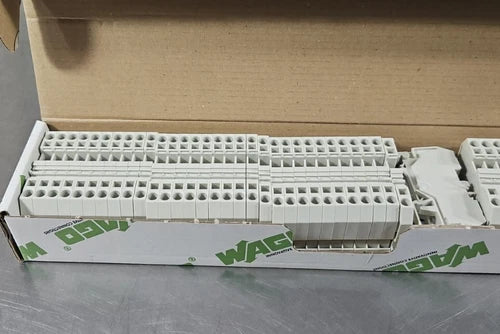 WAGO 281-992 Conductor Through Terminal Block. Box with 40.            Loc 3E-44
