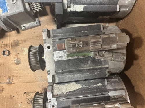 EMERSON CONTROL TECHNIQUES 190U2B300BACAA215320 SERVO MOTOR USED