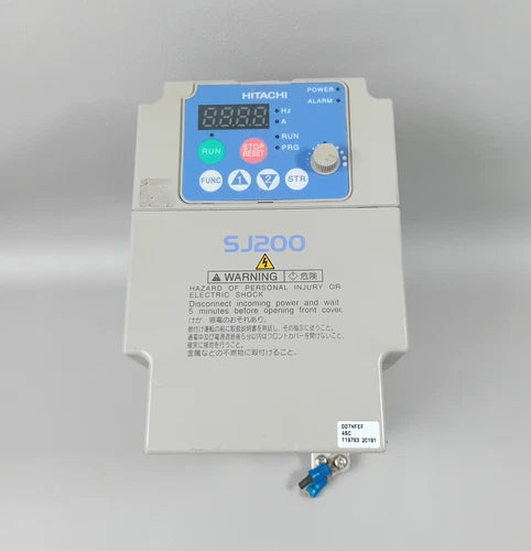 Hitachi SJ200-007NFEF Bruchstelle an der Klappe