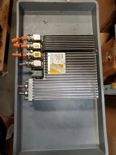 SIEMENS 6SN2703-2AB00-0BA1  SIMODRIVE POSMO CD 9A MODULE.                     1E