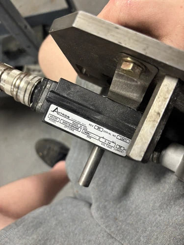 Avtron HS35M 6X6FAU0XA00 USED