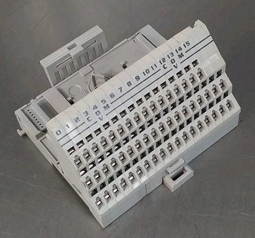 Allen Bradley 1794-TB3S /A  Flex Terminal Base                           3C-41