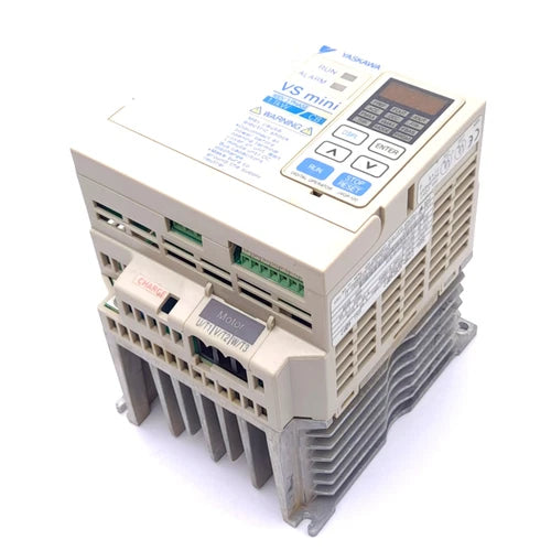 Yaskawa CIMR-XCBC40P7 VS Mini Inverter, 3-Phase, 400VAC In, 0-460VAC 3.4A Out