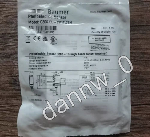 1PC New in box Baumer O300.EL-PV1T.72N sensor