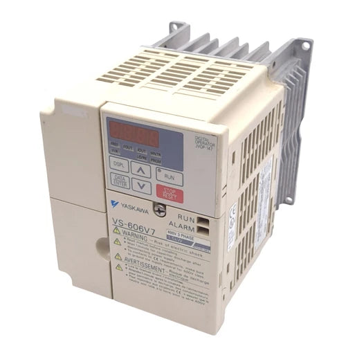 Yaskawa CIMR-V7CC41P5 VS-606V7 Inverter, 3-Phase, 400VAC In, 460VAC 4.8A Out