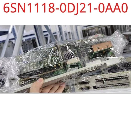 6SN1118-0DJ21-0AA0 Used SIMODRIVE 611 digital high-performance 1-axis Card,DHL