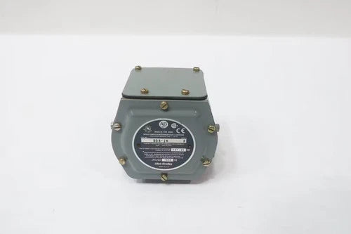 Allen Bradley 808-J4 Speed Switch 15-80rpm 600v-ac