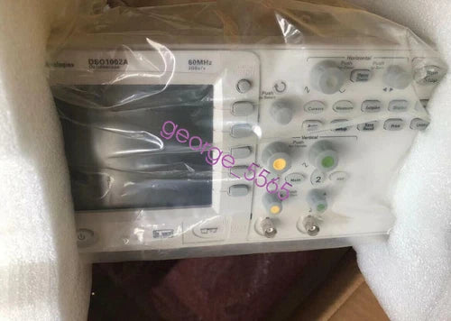 1Pcs DSO1002A Agilent Oscilloscope 60Mhz 2GSa/s Brand New